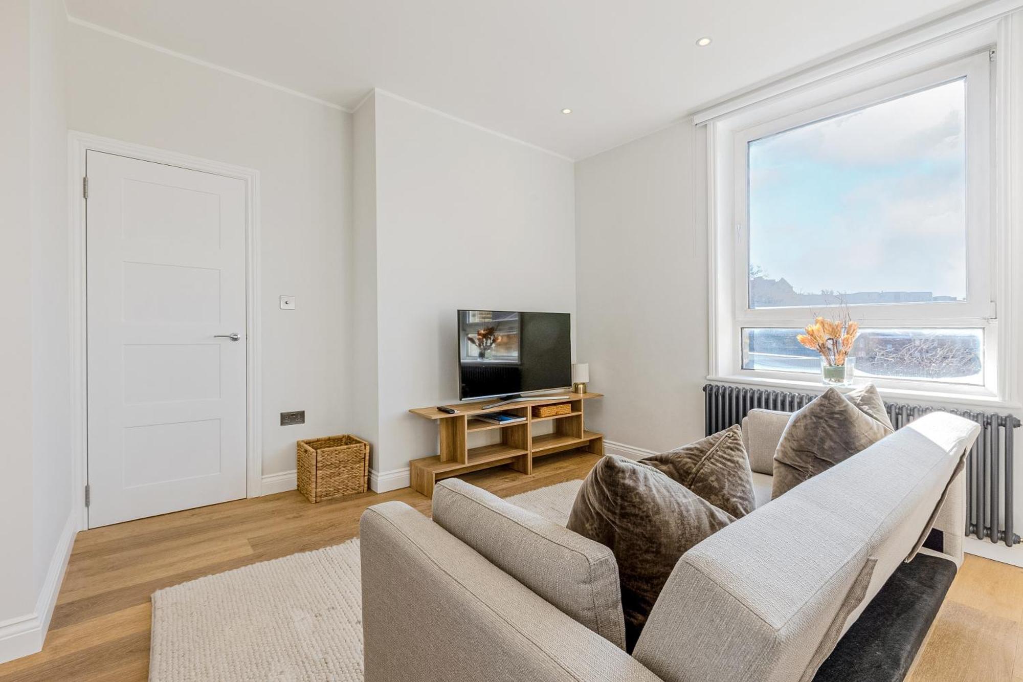 Comfortable 2br Flat In Islington, 1 Minute To Tube