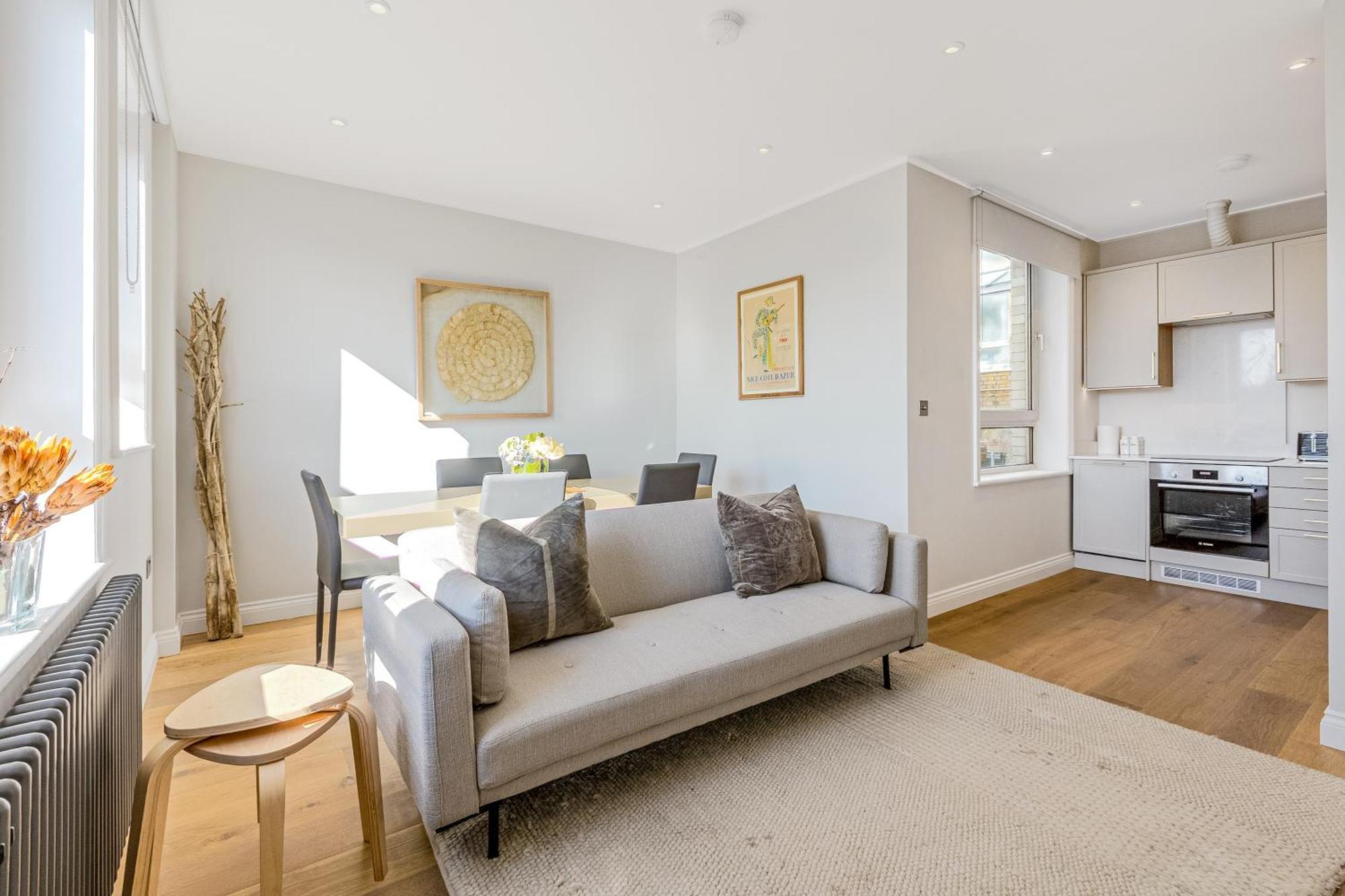 Comfortable 2br Flat In Islington, 1 Minute To Tube
